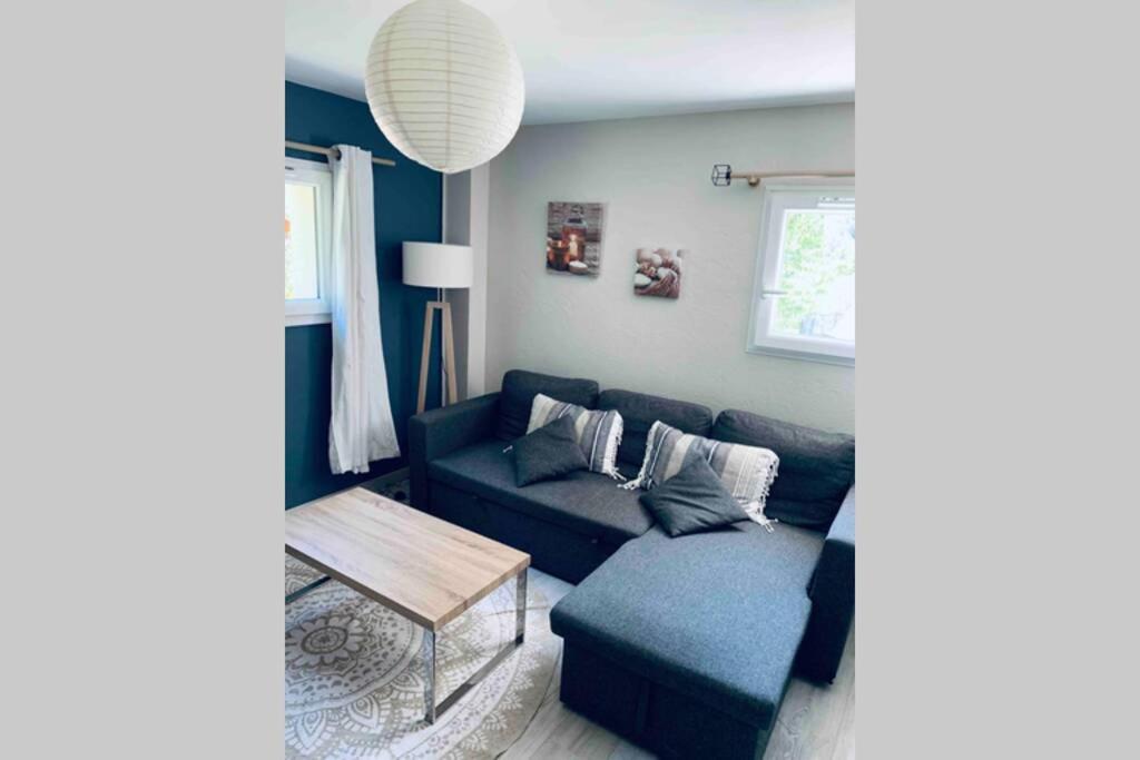 2P Au Coeur Des Montagnes Avec Piscine Chauffee Apartment Puget Theniers Bagian luar foto